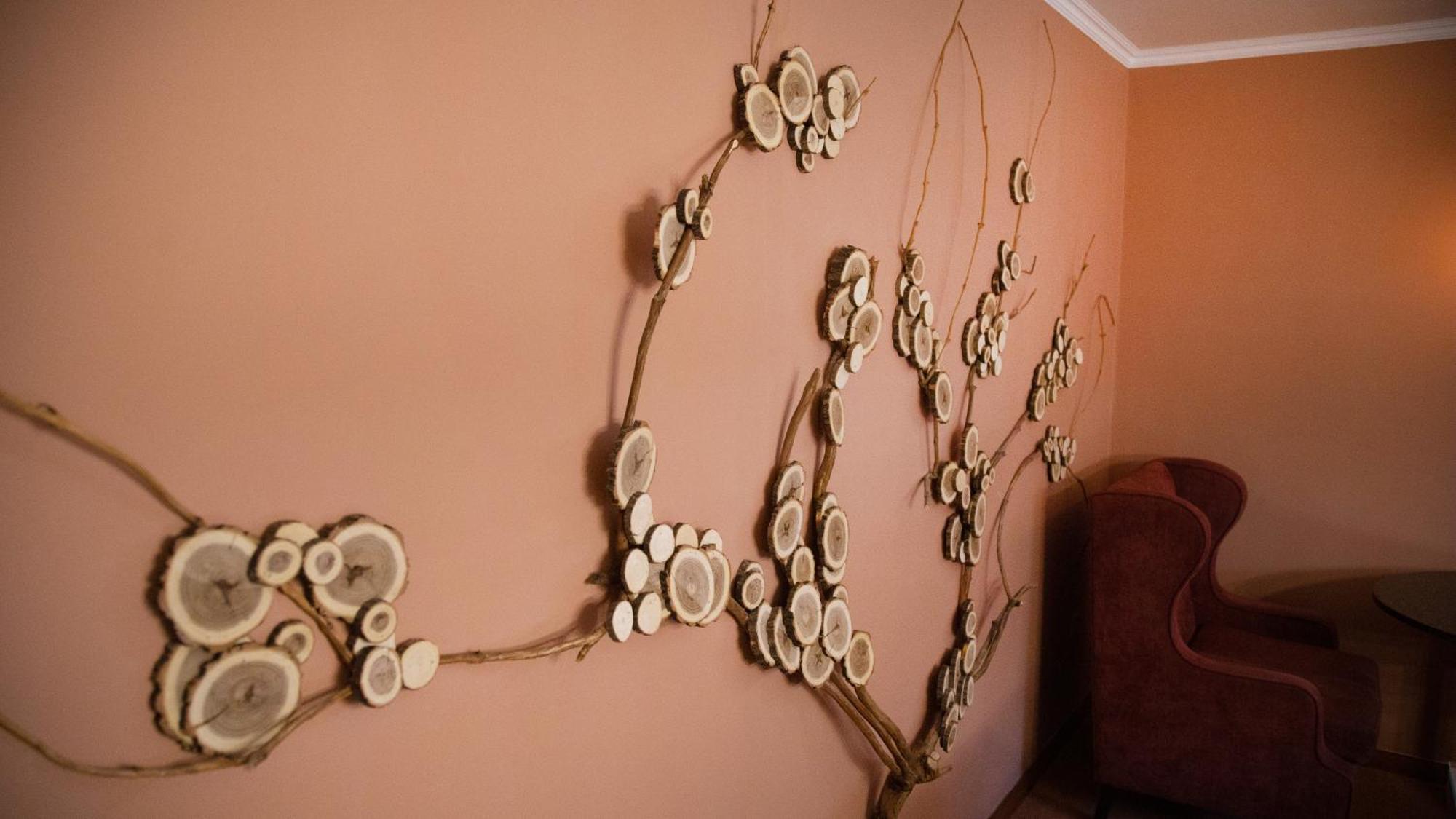 People Guest House Бишкек Экстерьер фото